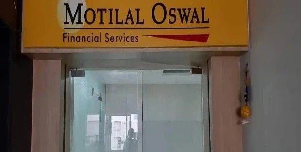 Sanjeev Kumar Singh – Motilal Oswal Financial in Rasulpur, West Tola, Saran