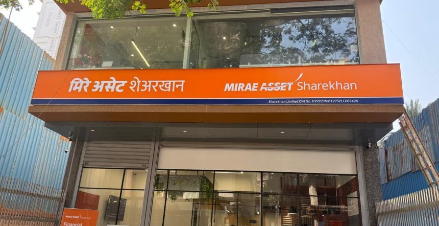 Rashmi Kumari – Mirae Asset Sharekhan in Bibhutipur, Samastipur
